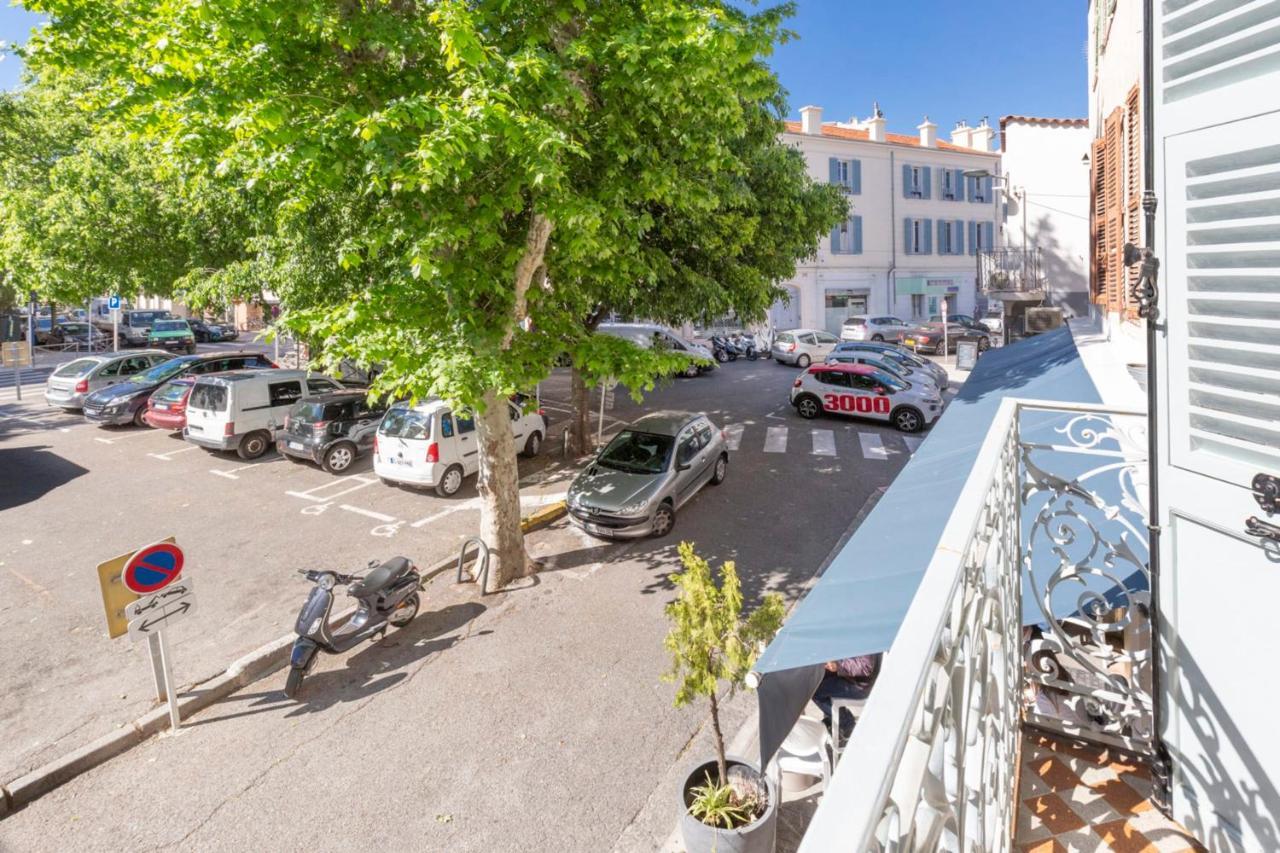 Place Amiral Barnaud Антиб Экстерьер фото